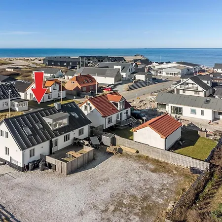 Thilla - 100m From The Sea By Interhome Nyaraló